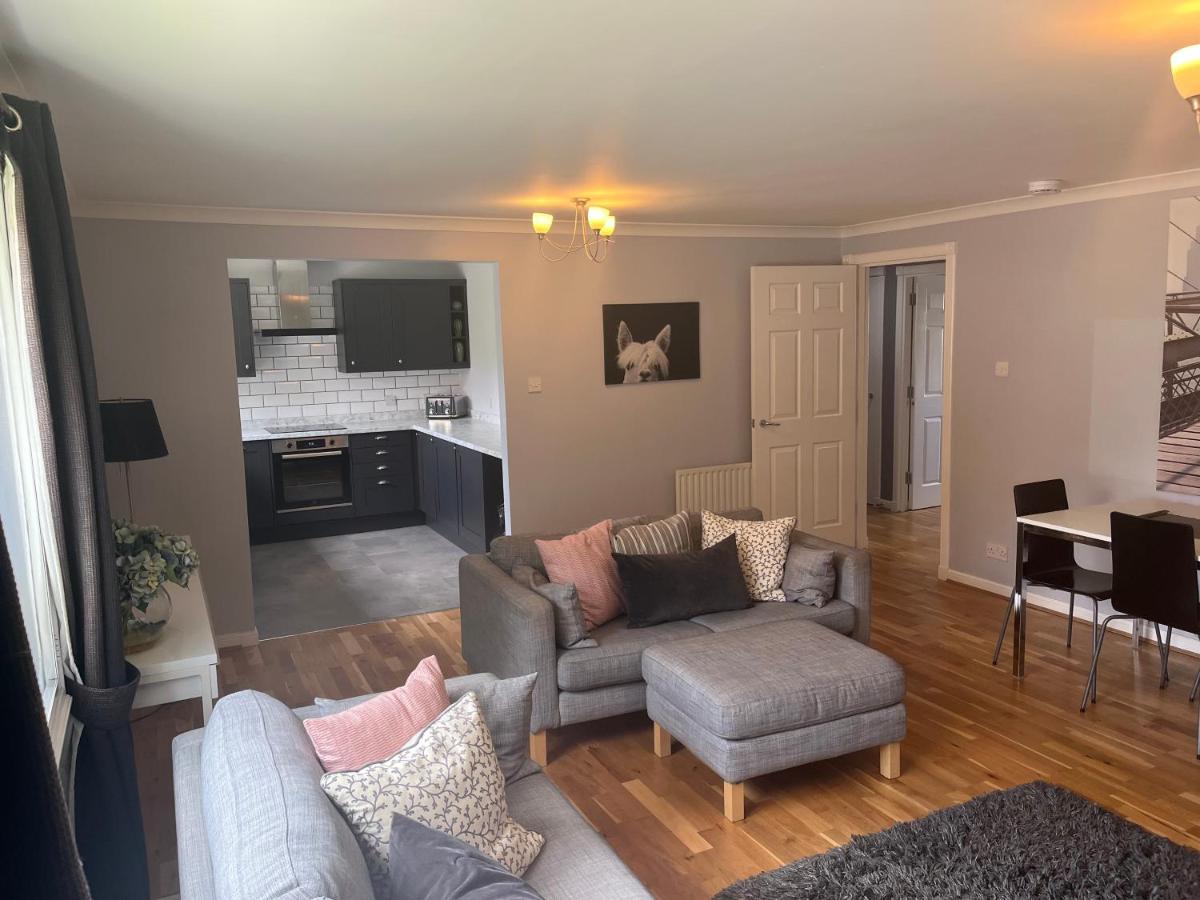 Flat Two, 212 Eaglesham Road, East Kilbride, Glasgow Kültér fotó